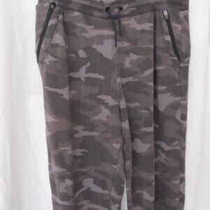 Athleta Girl Gray Camo Sweatpants/Joggers